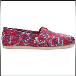 TOMS Aztec Print Guatemalan Colorful Pink Blue Slip On Flat Loafers Size 7